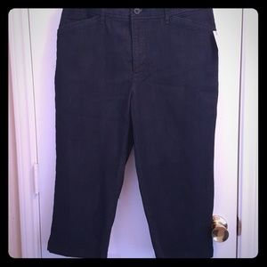St John's Bay Capri Jeans, Size 12